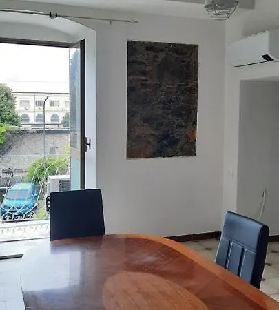 Apartment Ferry House