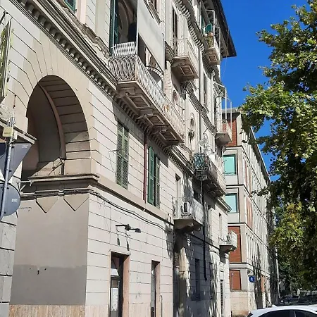 Daire Ferry House La Spezia