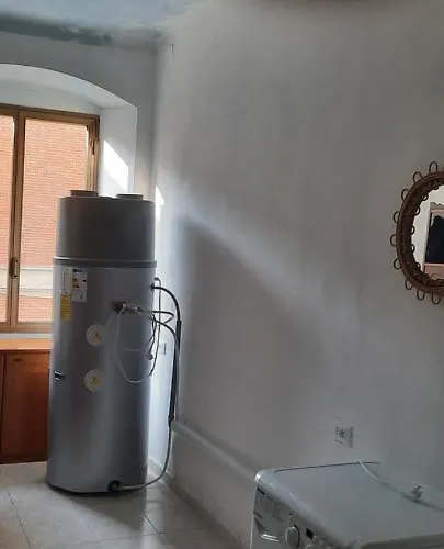 Ferry House Apartman *