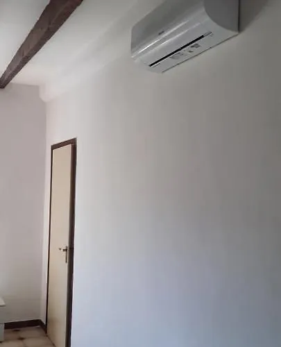 Ferry House Apartman